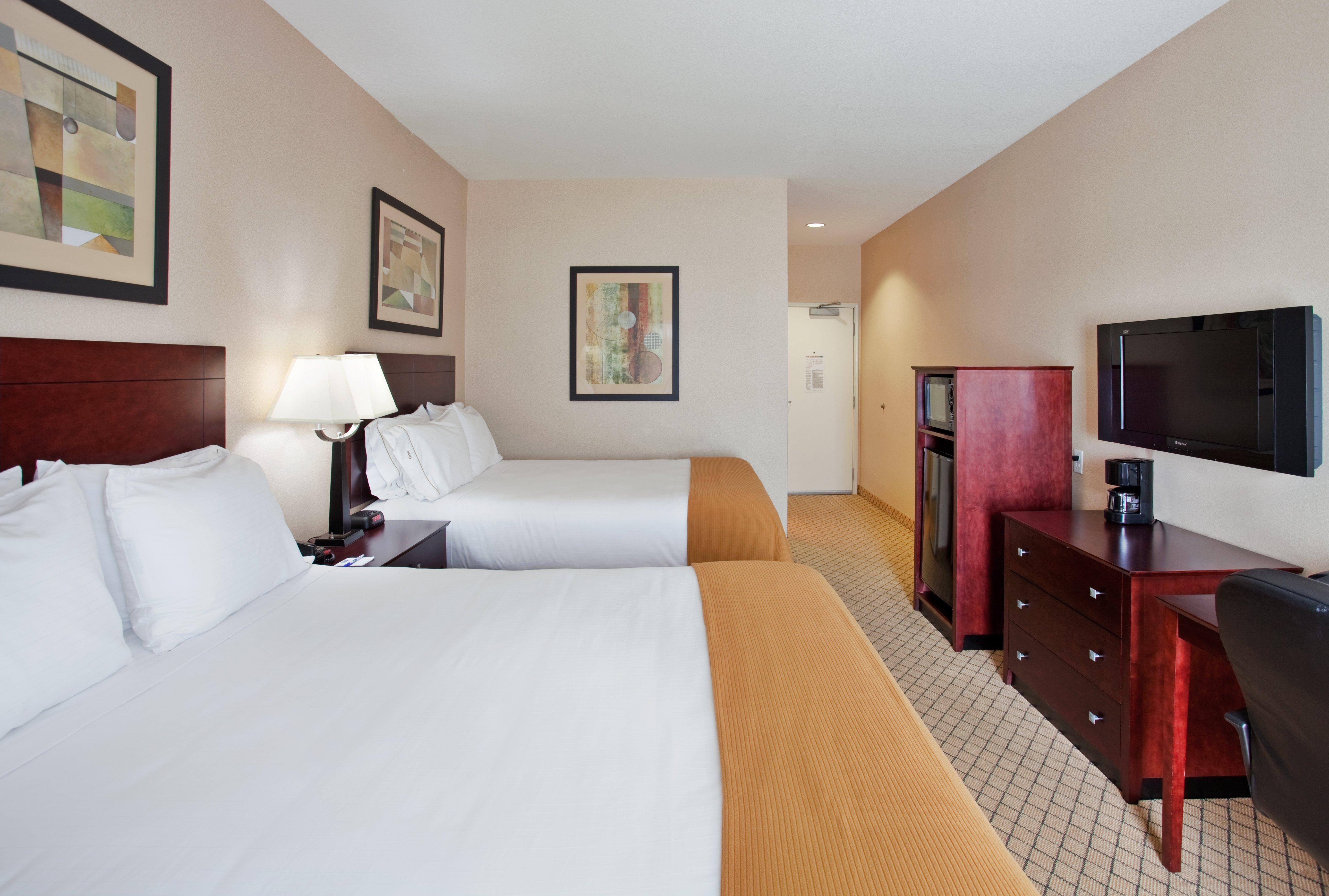 Holiday Inn Express Hotel & Suites Wichita Airport By Ihg Zewnętrze zdjęcie